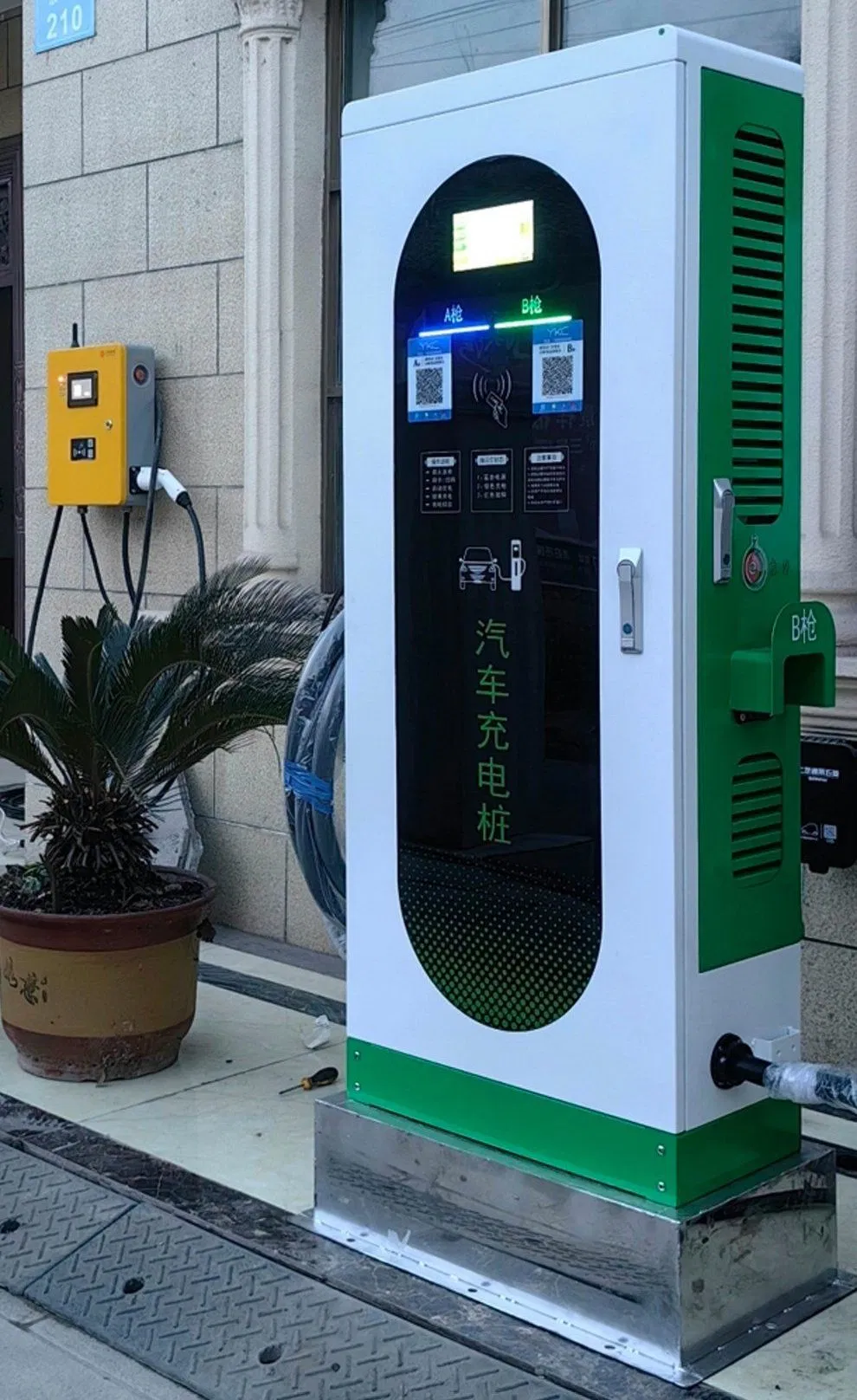 Yaolaichong 40/60/120/180kw Vehicle Charging Car Station DC EV Fast Electric Charger