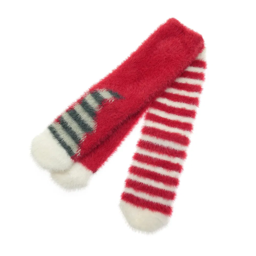 Fashionable Novelty 2PP Reindeer Heart Cosy Ankle Crew Short Soft Sock