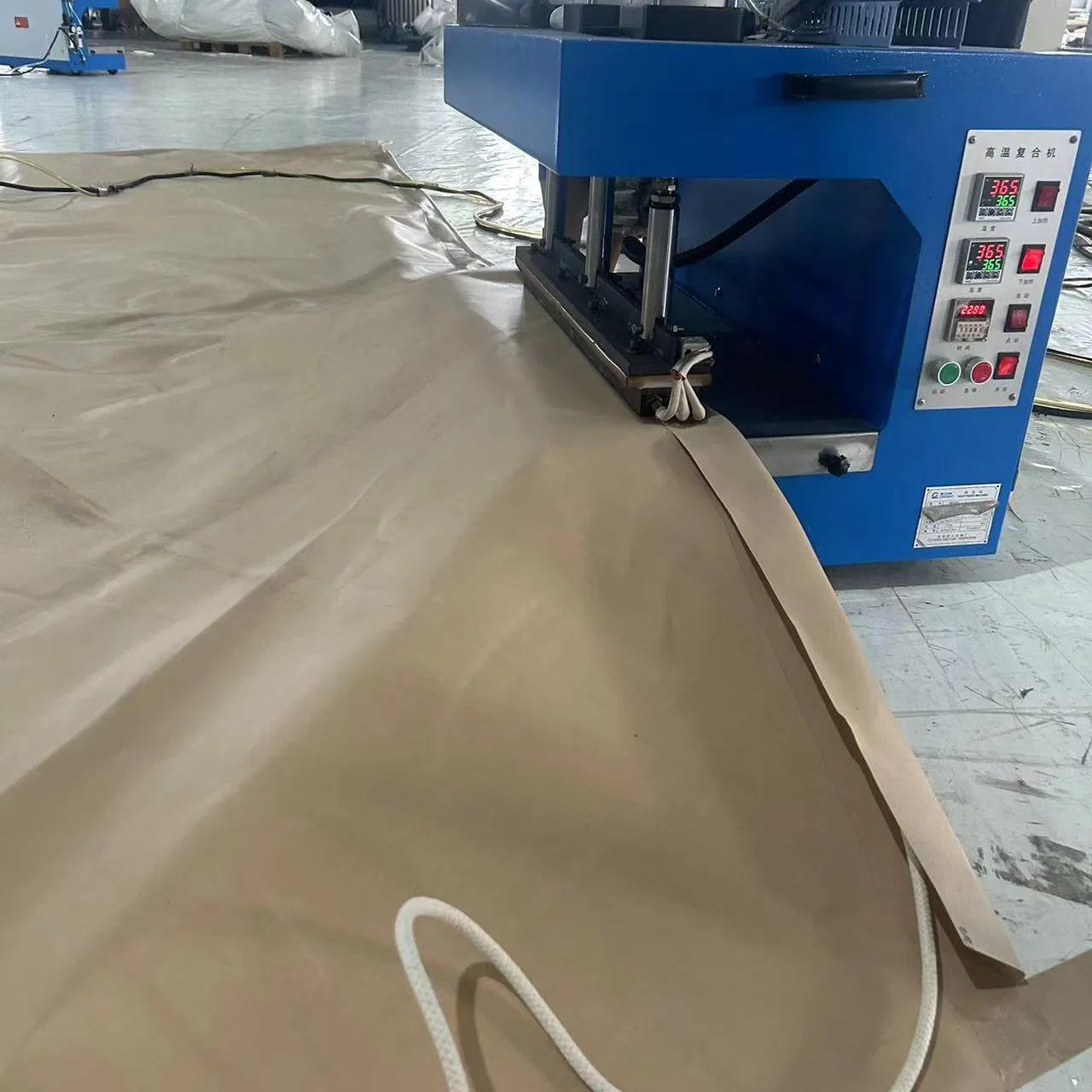 OEM Dom High Strength Waterproof Stadium Standing Membrane Structure Tent Landscape Architecture Membrane Structure