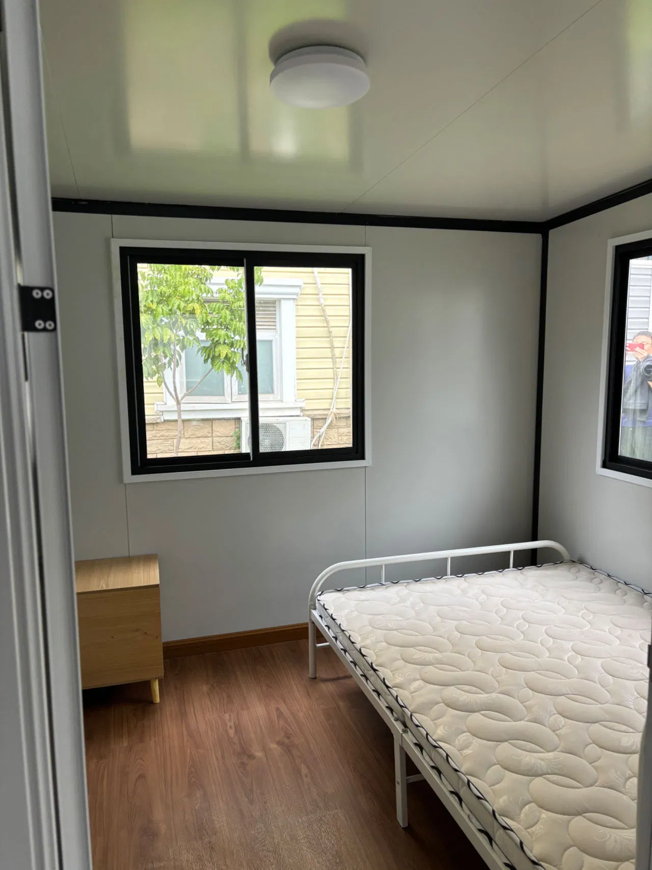 Emergency Shelter, 4-Step Double-Wing Foldable Room System