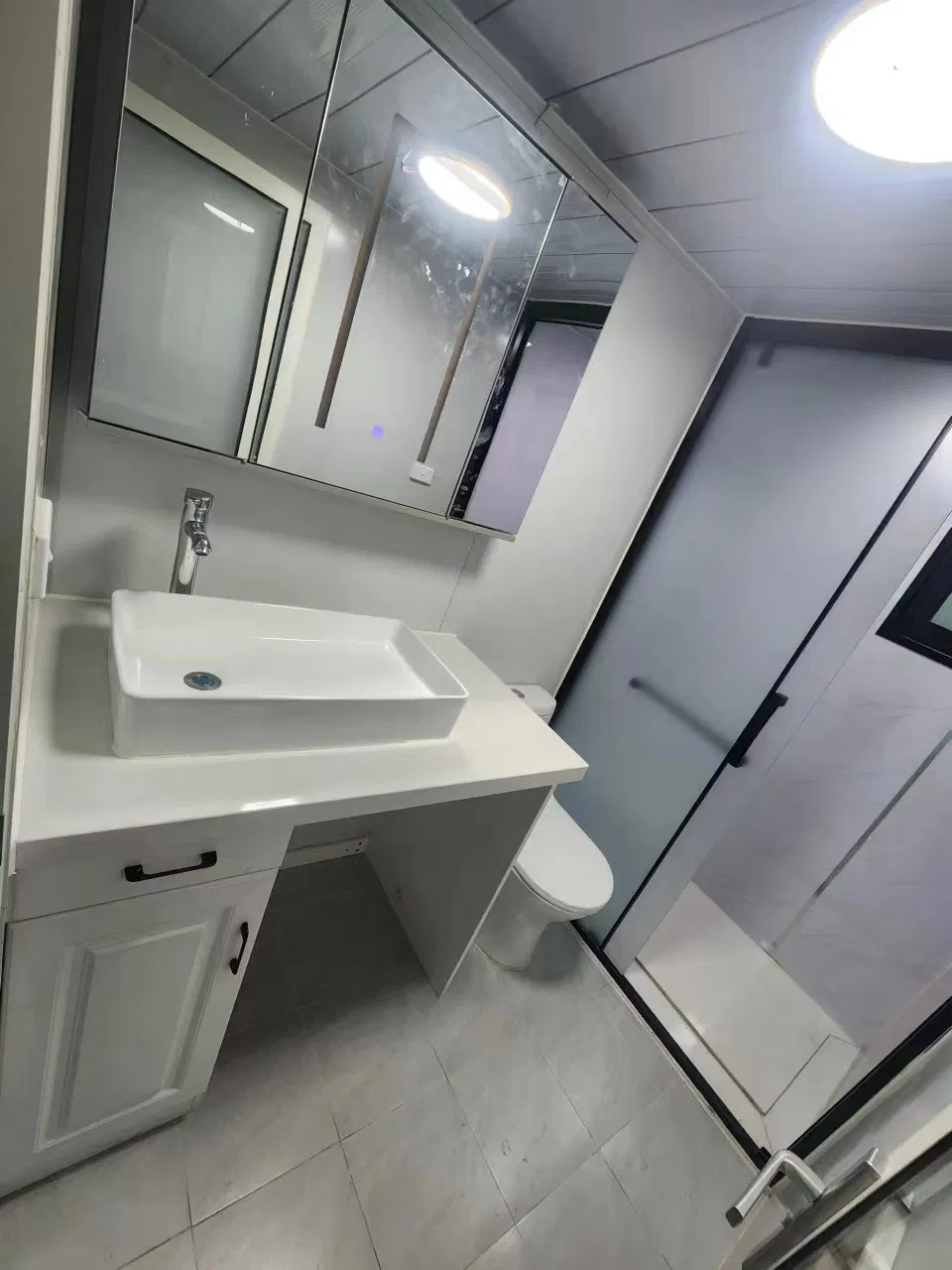 20FT Prefab Mobile Modern Luxury Fold out So Easy Modular Hotel Container Housing