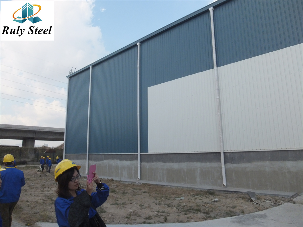 Steel Buildings Are Constructed with The Strongest Steel Materials Ensuring Their Longevity and Resistance Against Wear and Tear Workshop