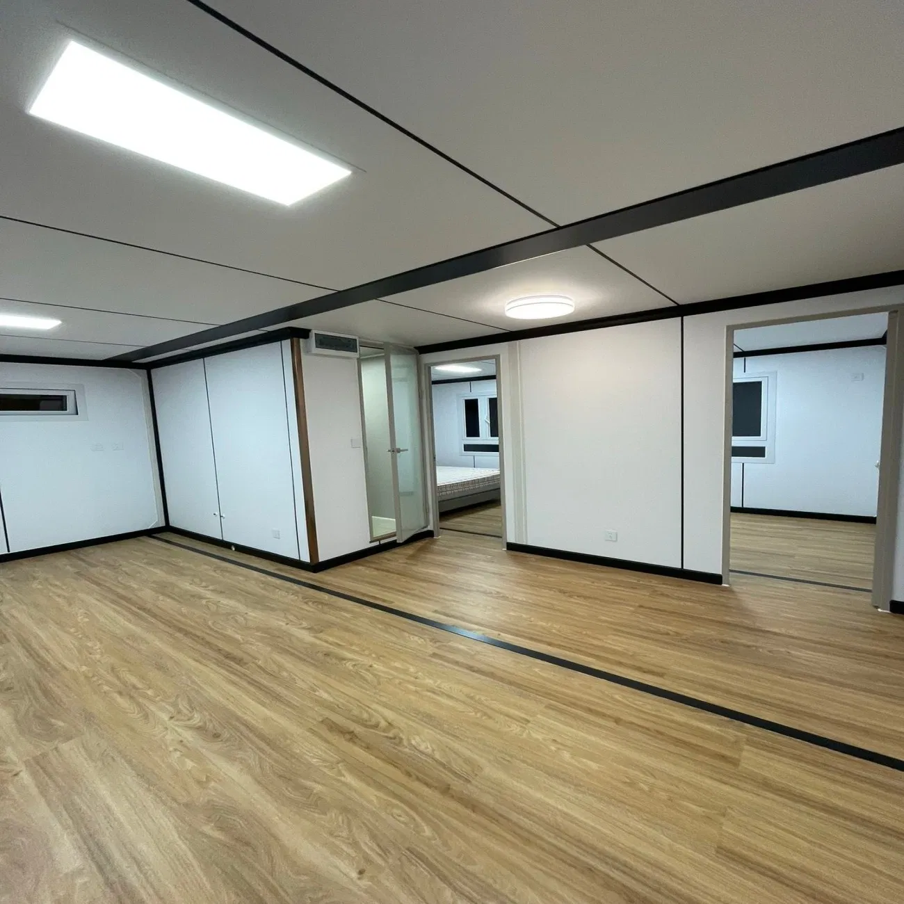 Mobile Home Prefab Tiny House Villas Luxury Mobile Cottages Modular 20 Foot Double Wing Expansion Box Tent to Live in