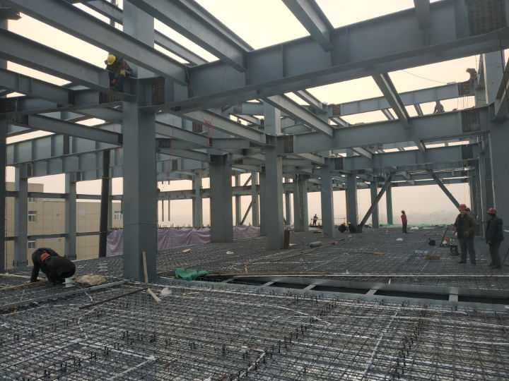 Paint Metal Structure Package Warehouse Peb Steel Storage Construction for Factory