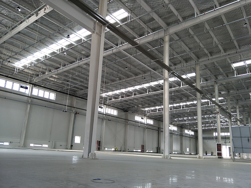 EPS, Rock Wool, Glass PU Hot-Rolled Construction Steel Structure Building