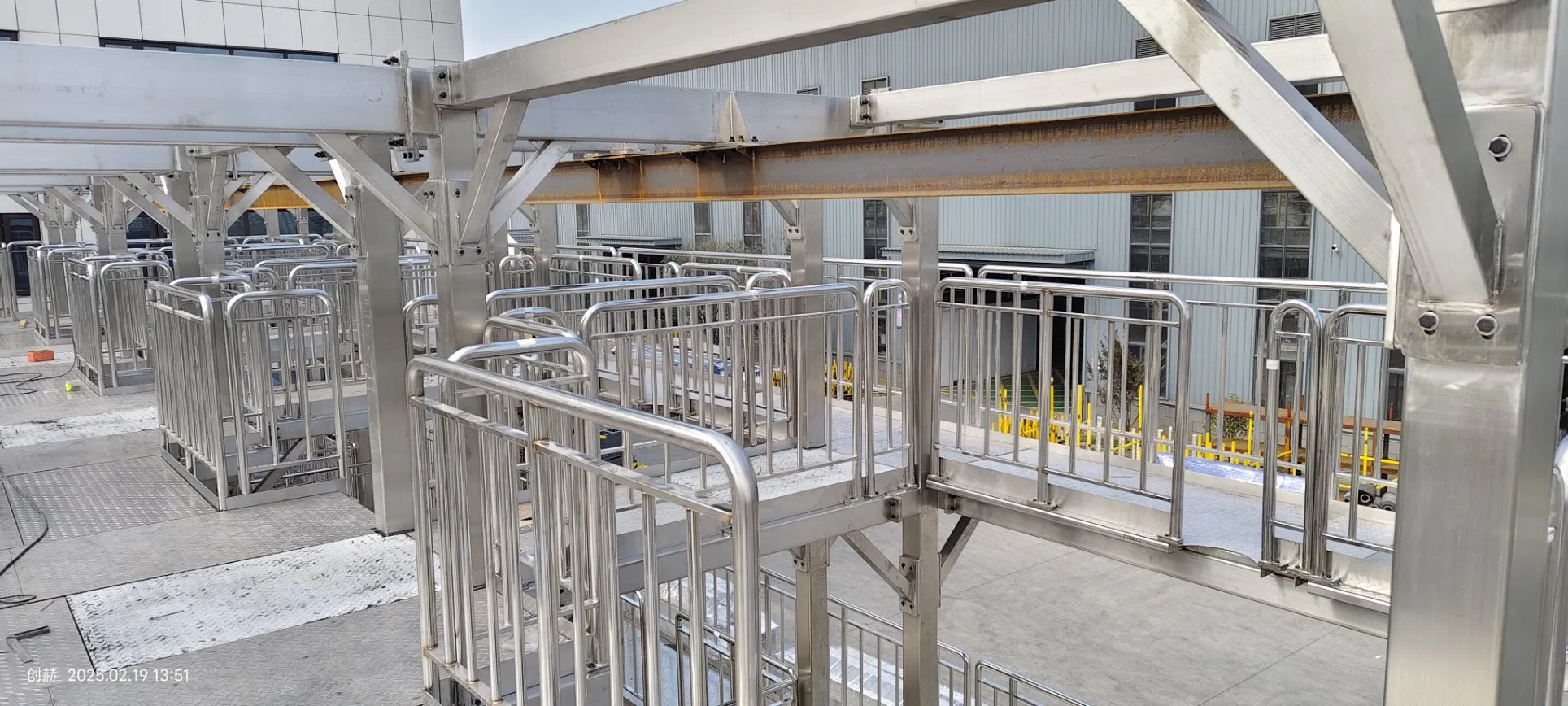 Factory Wholesale Detachable Structural Steel Guardrail System for Staircase