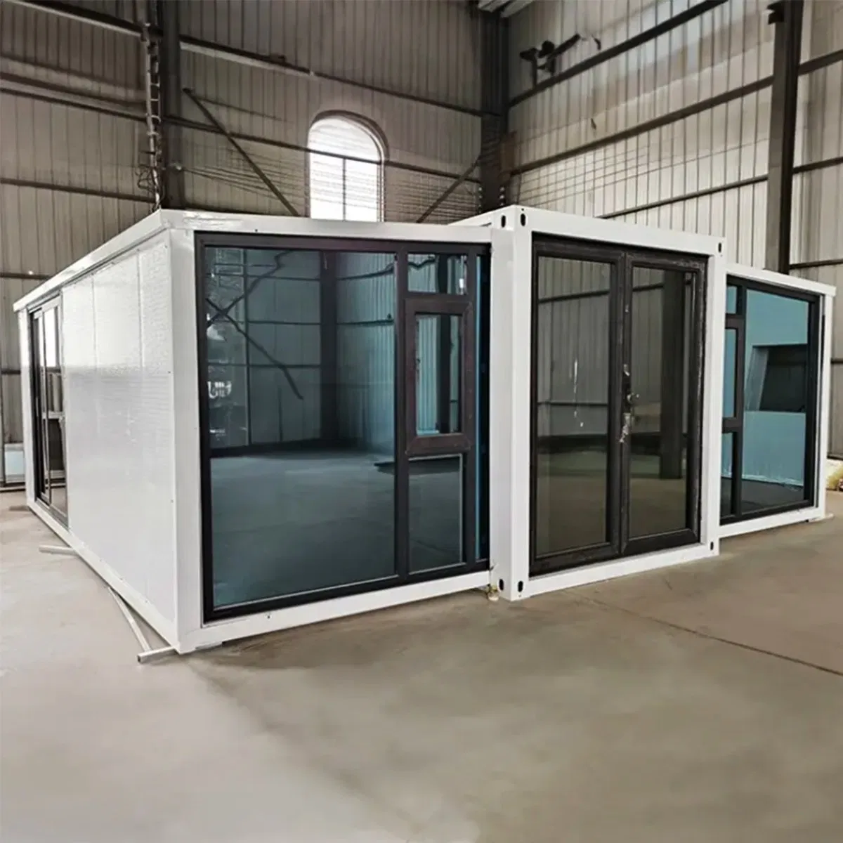 Easily Transportable and Quick to Set up Modular House Expandable House