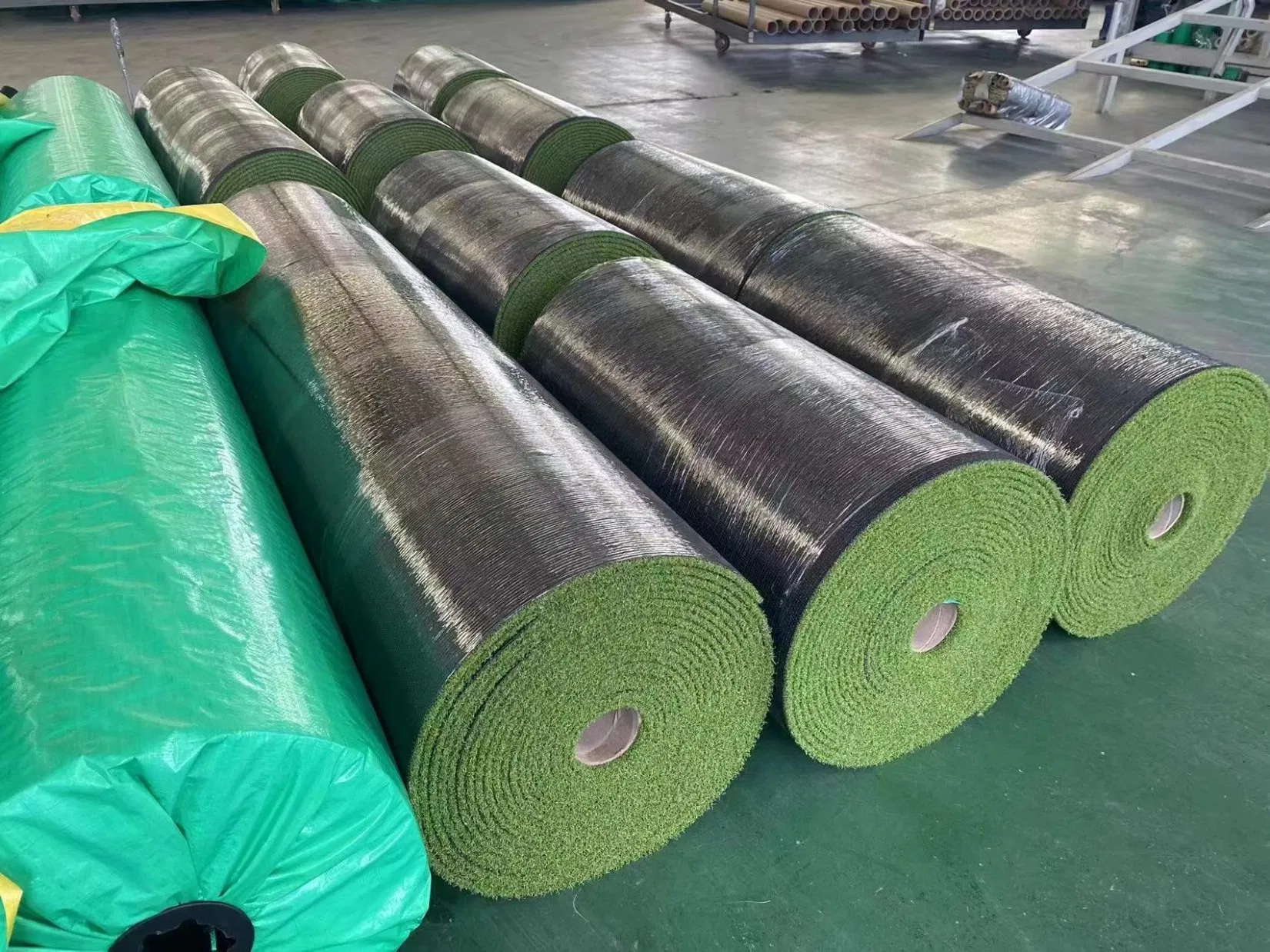 High Standard Gym Sport Artificial Grass Turf Sports Flooring Customized Synthetic Grass Carpet Mat