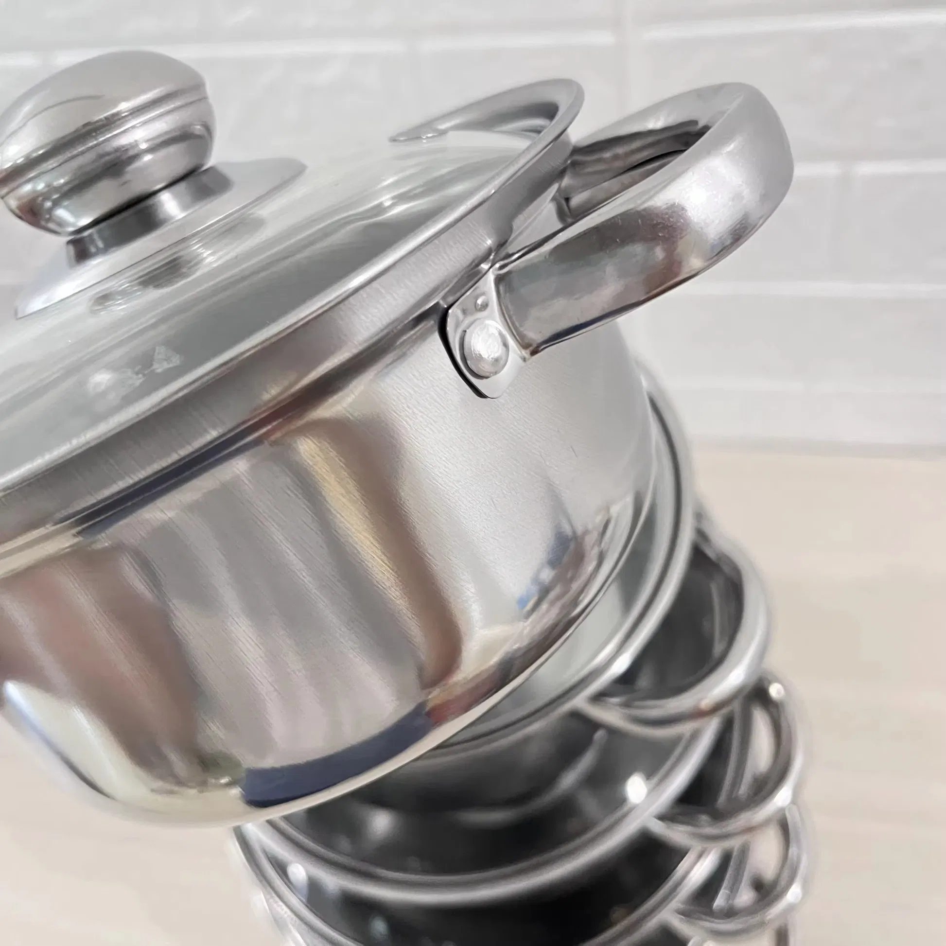 Wholesale Large Stainless Steel Soup Serving Pot Kitchen Cooking Ware Set Soup and Stock Pot Induction Cooker Cookware