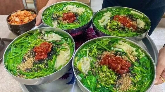 وعاء نودلز 4