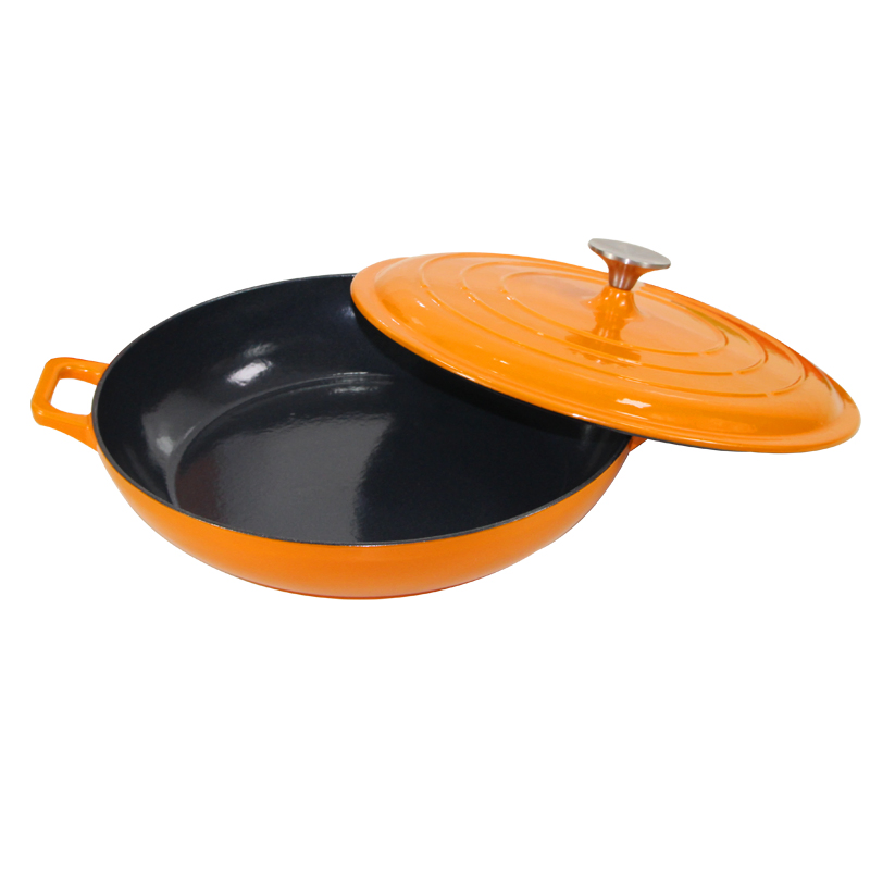 وعاء حديدي زهر ضحل من أمازون 3.8qt مع مقبض مزدوج وحافة مسطحة وقاعدة مسطحة مع زر من الفولاذ المقاوم للصدأ