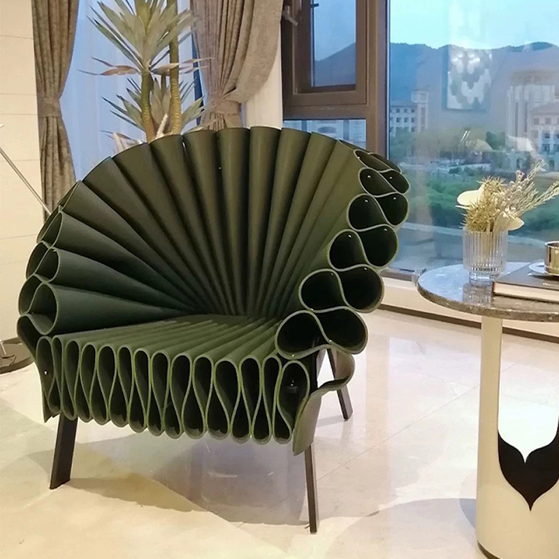 Modern Designer Hotel Lobby Armchair Creative Red Genuine Leather Accent Chair Tufting