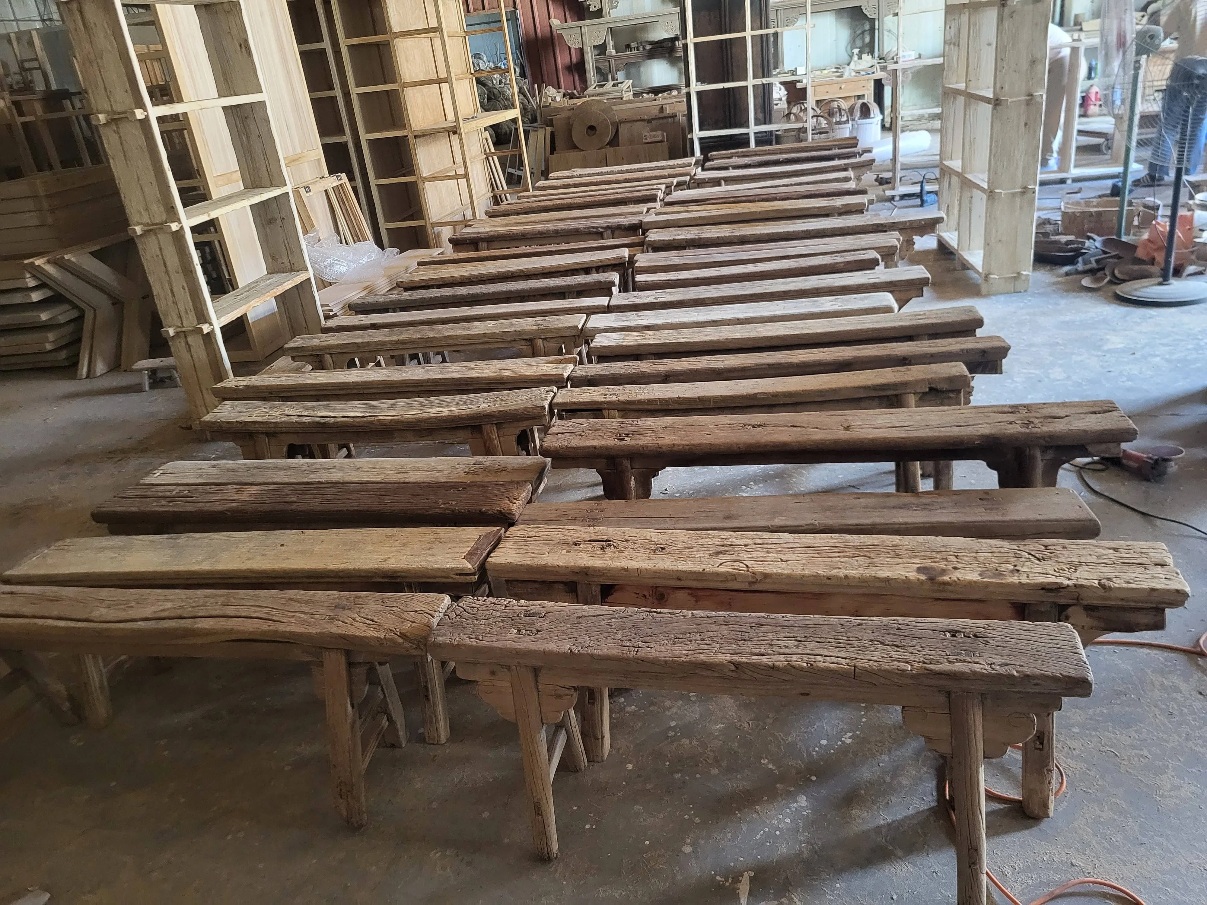 High-Quality Solid Wood Dining Bench for Indoor Spaces