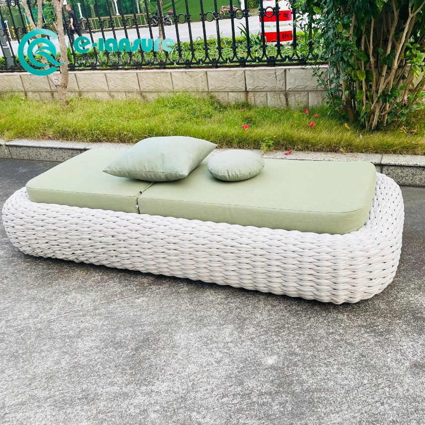 Mobilier d'extérieur en aluminium, chaise longue tressée en corde, lit de soleil pour hôtel, complexe, au bord de la piscine