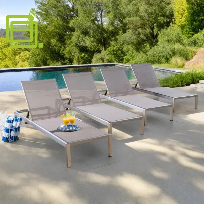 Outdoor Lounge Chair 1