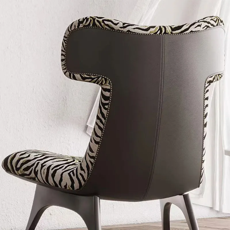 Lounge Chair Detail 4