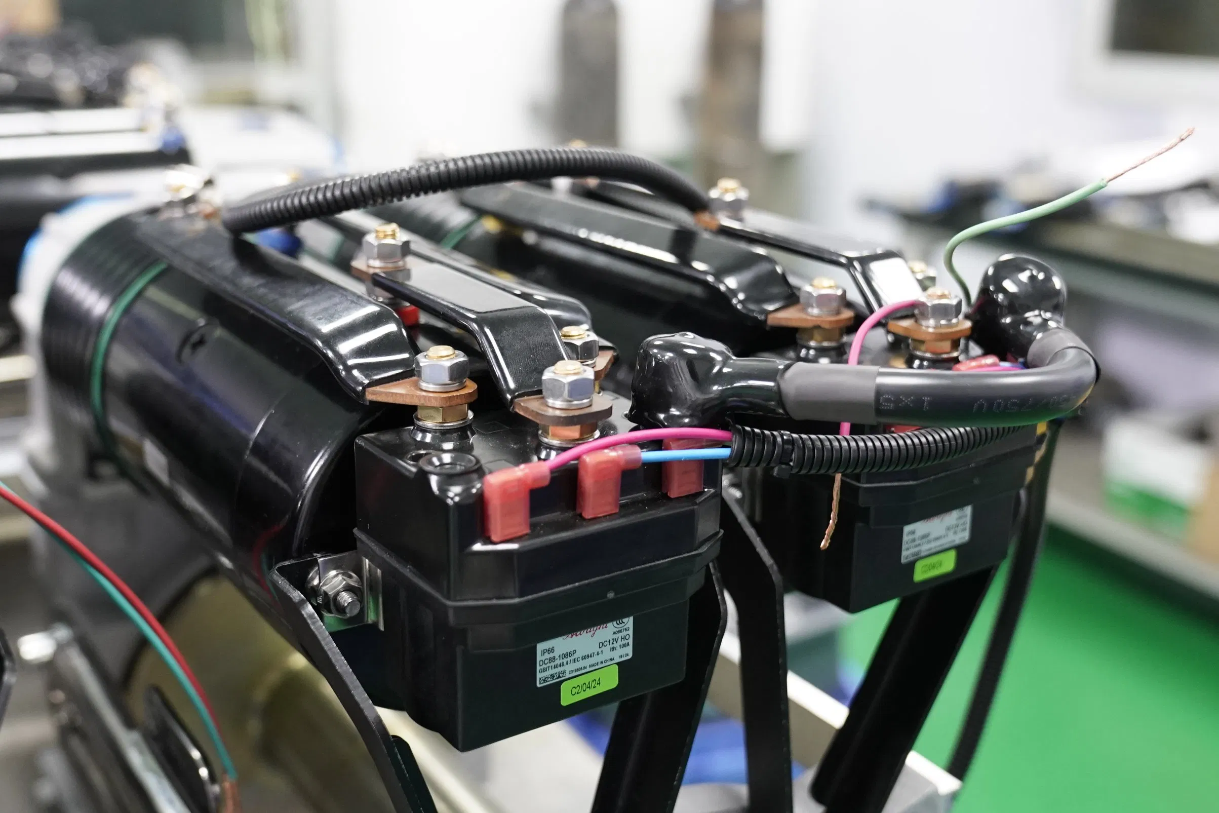 DN Tractec 4X4 Competition Electric Auto Dual Motor Air Brake Winch Tt90