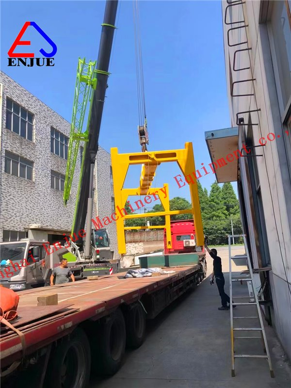 Manual Telescopic Over Height Container Lifting Frame Container Lifting Beam for Flat Rack for Stacker Supplier
