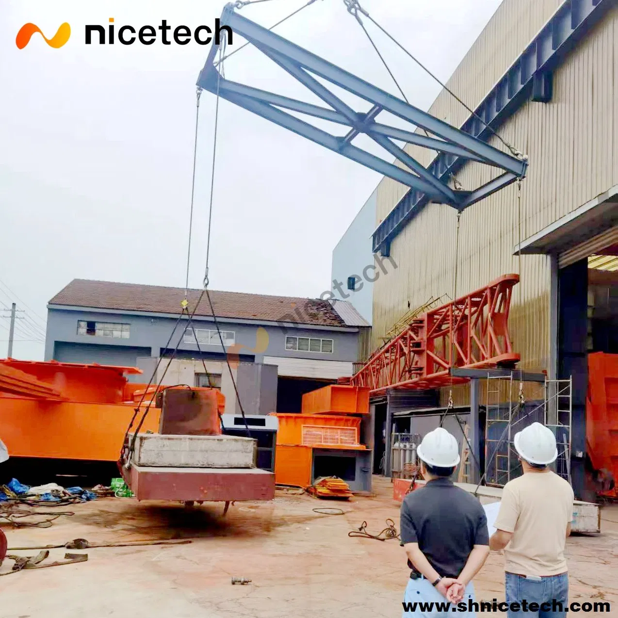 Heavy-Duty Single Hook Offshore Crane with 20t Lifting Beam