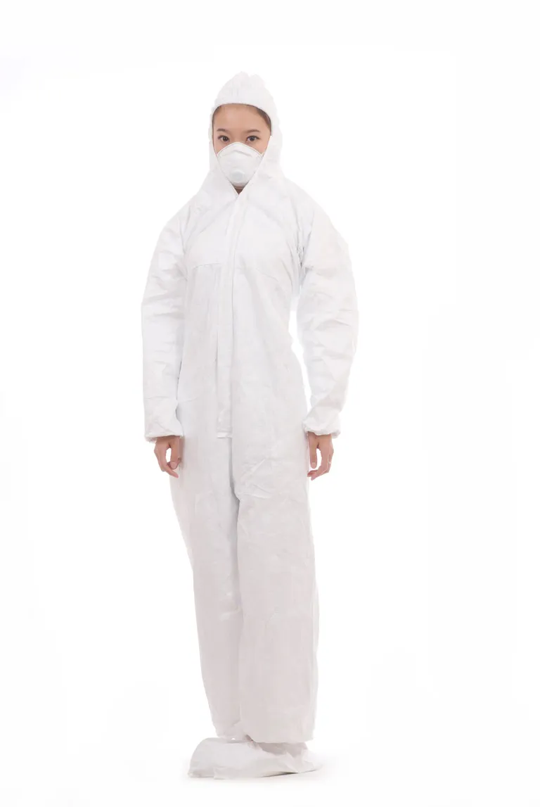 Ropa protectora desechable