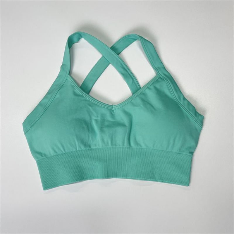 Top corto de yoga de secado rápido de spandex de nuevo modelo al por mayor, moda activa, talla grande, sujetador deportivo sexy de alto impacto para mujeres