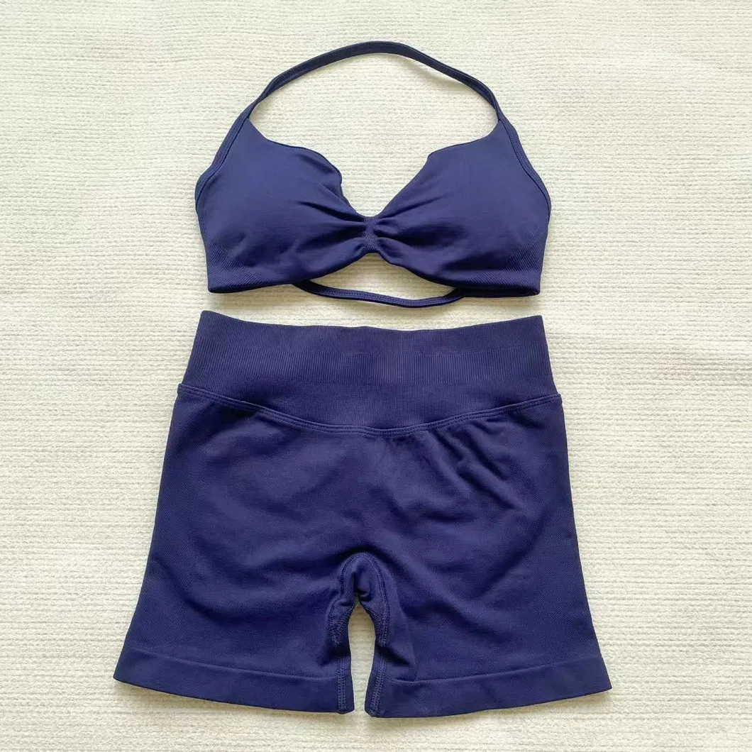 Yoga shorts detail 10