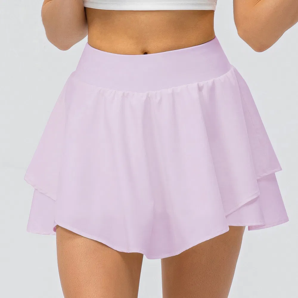 Conjunto de Fitness Diarios de Estilo Flowy con Logo Personalizado 2 en 1 Faldas de Gimnasio Plisadas para Mujeres, Falda Corta de Tenis y Golf con Cintura Elástica y Pantalones Cortos Integrados