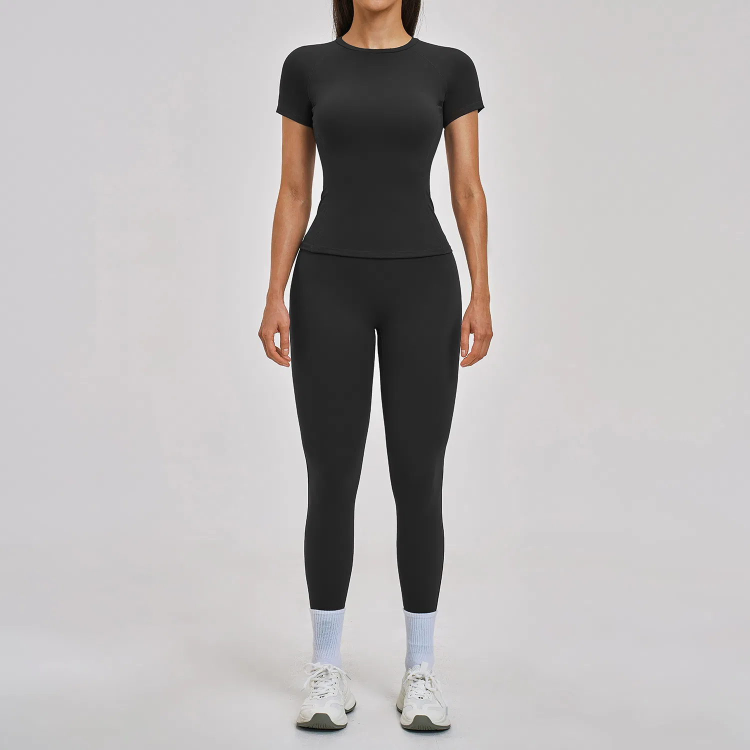 Conjunto de ropa de fitness a la moda que combina ropa de entrenamiento para mujeres, yoga, pilates, correr, tela elástica, diseño que realza el trasero, ropa deportiva asequible