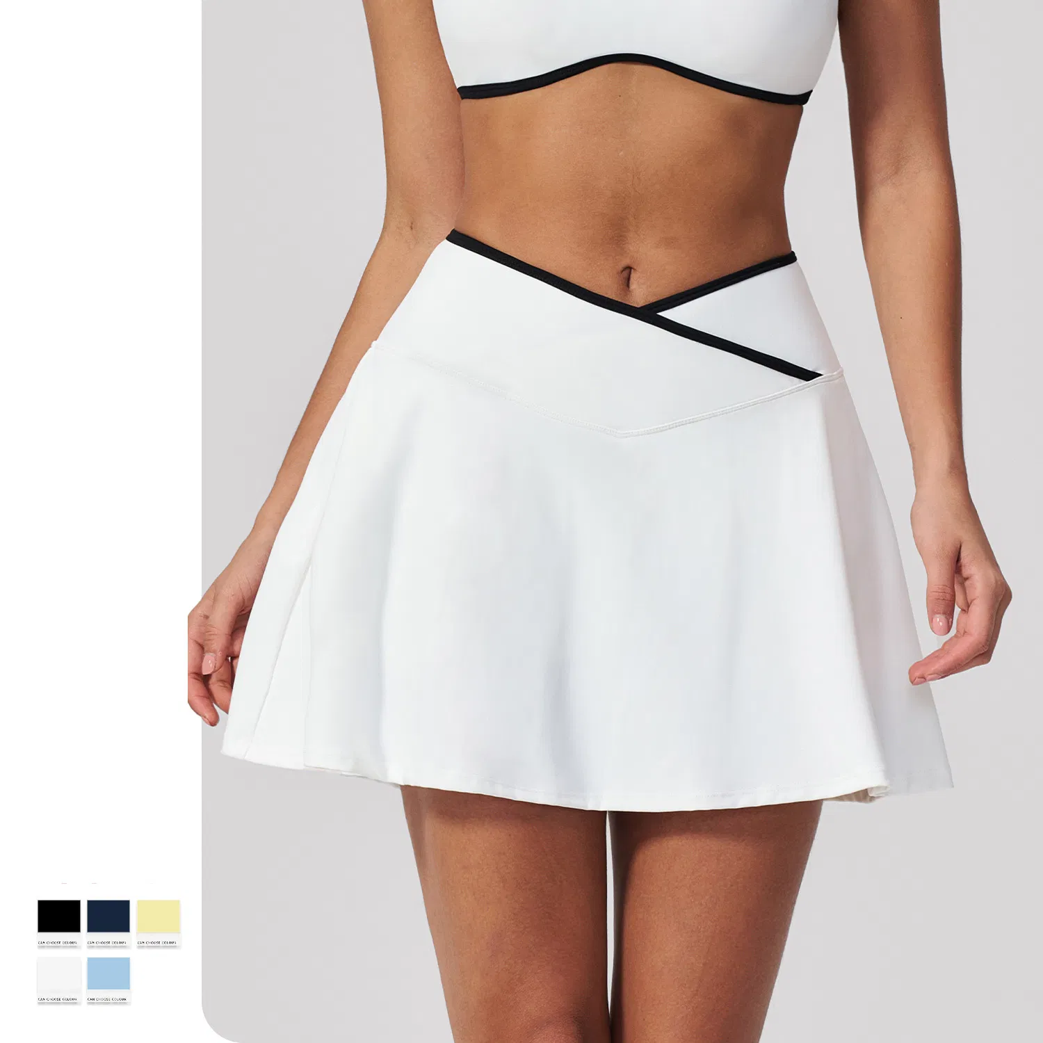 Falda corta de golf y tenis para mujer con corte en V y bloque de color
