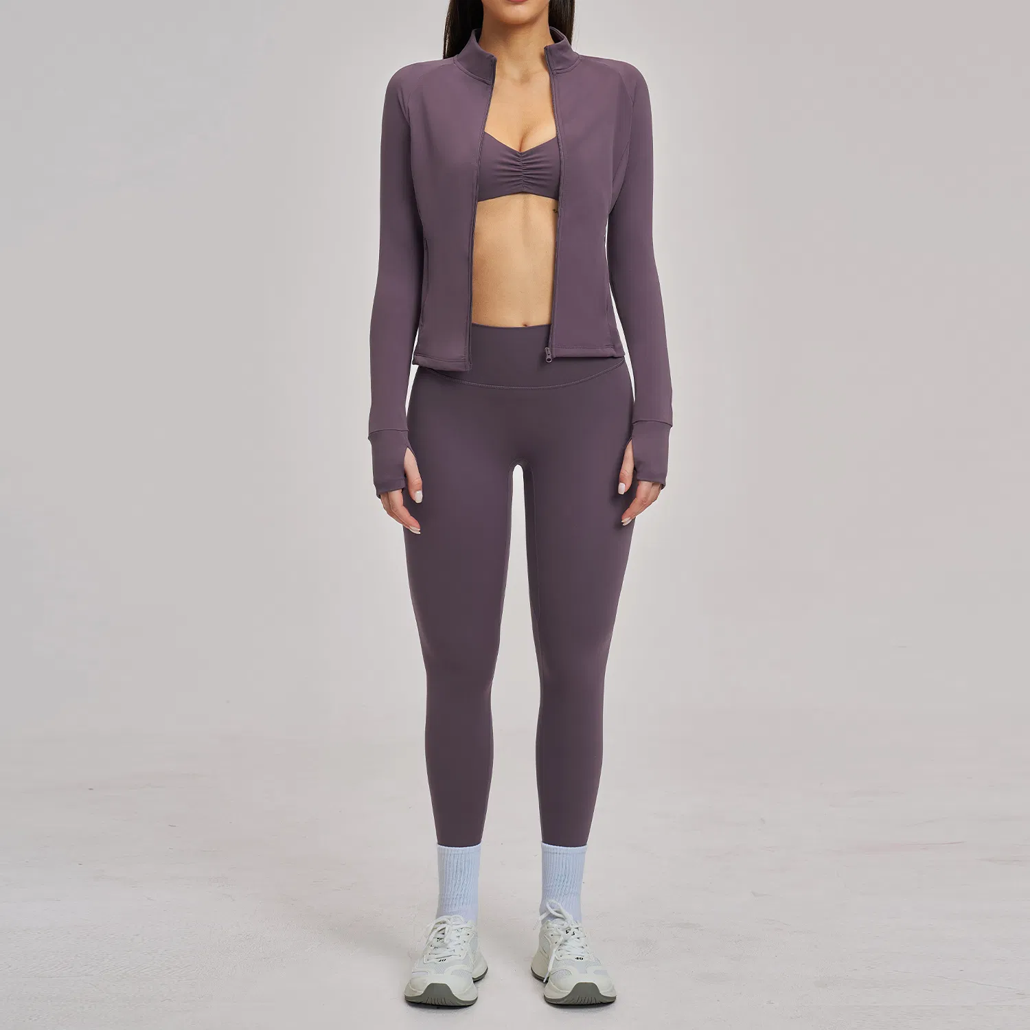 Ropa de gimnasio al por mayor recomendada con camisetas de sujetador, chaquetas, pantalones cortos, leggings y ropa atlética