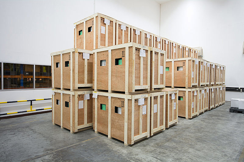 Wooden crate packaging