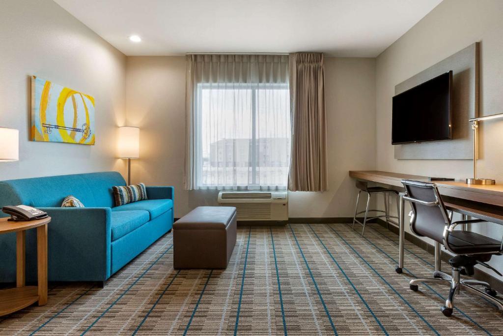 Hotel Furniture Image 5