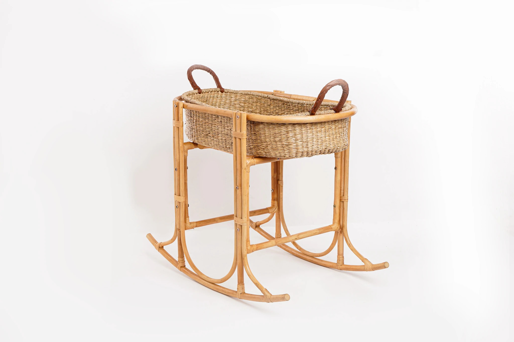 Rattan Bassinet Stand Detailed View