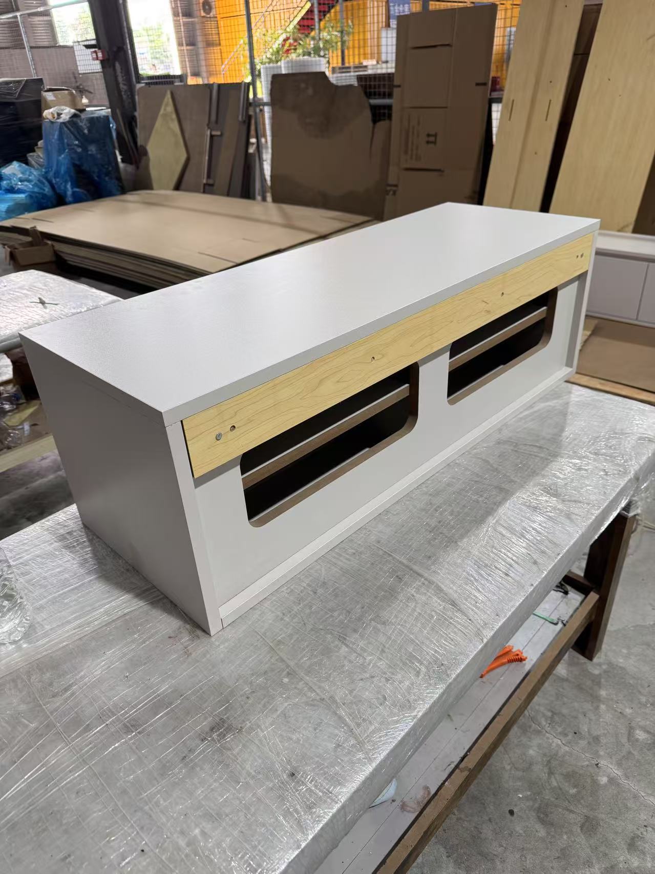 Mini Size TV Cabinet for Luxurious Interiors with Modern Design and Ample Space
