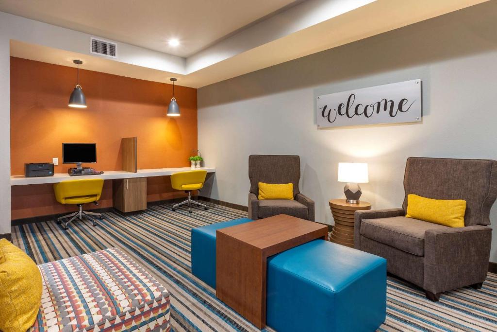 Hotel Furniture Image 8