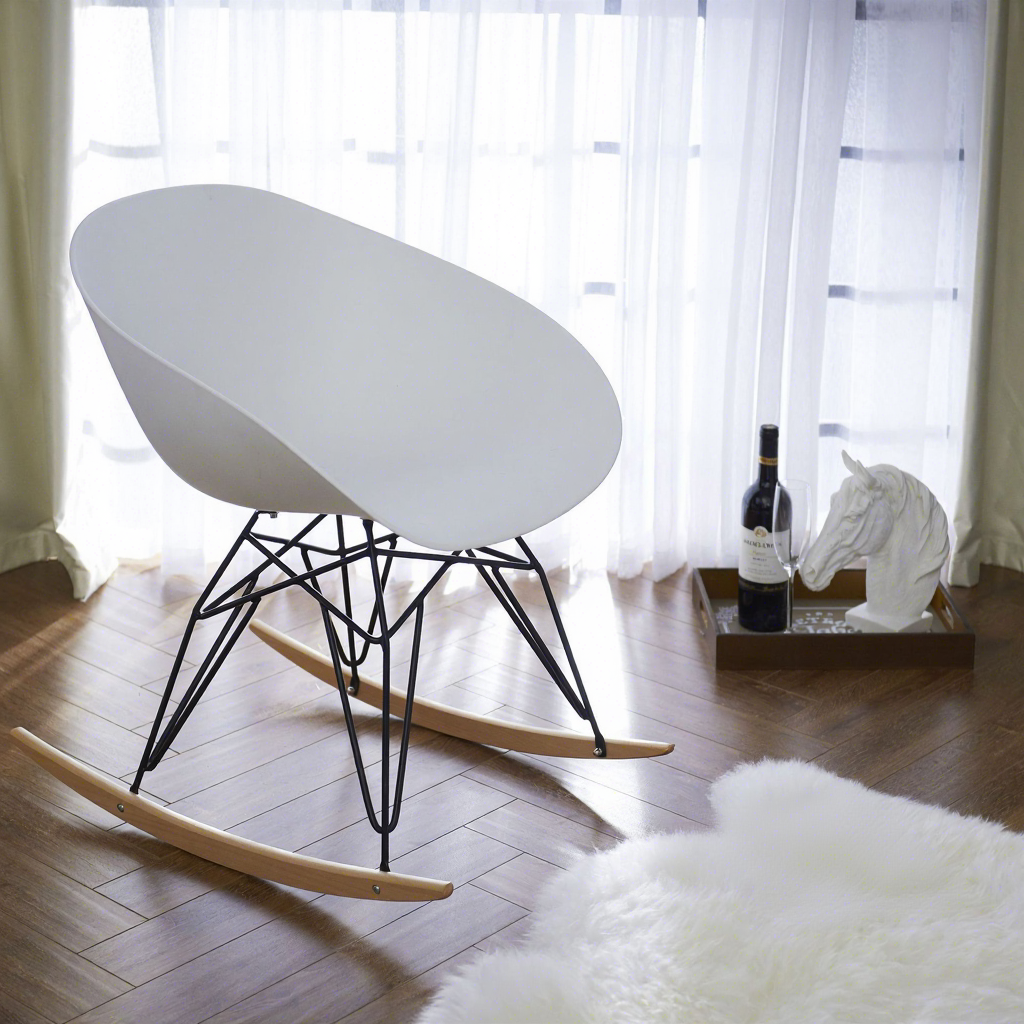 Modern Minimalist Design Plastic Restaurant Dining Chair with Disassembly Feature