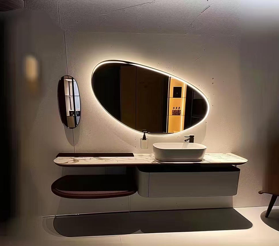 Sanitary ware products showroom 2