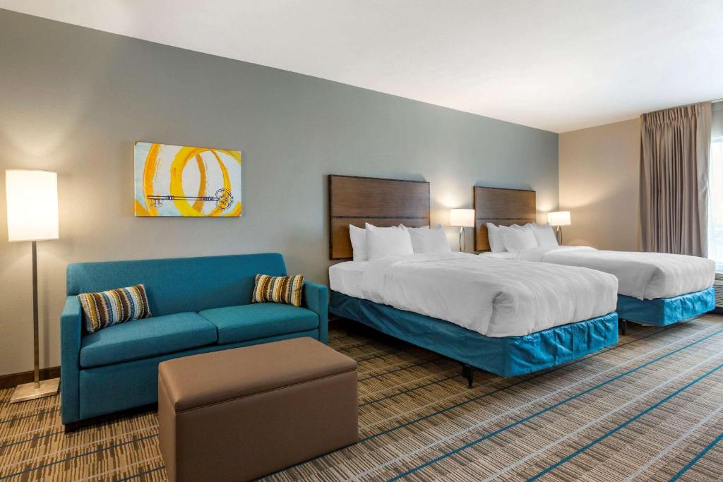 Hotel Furniture Image 1