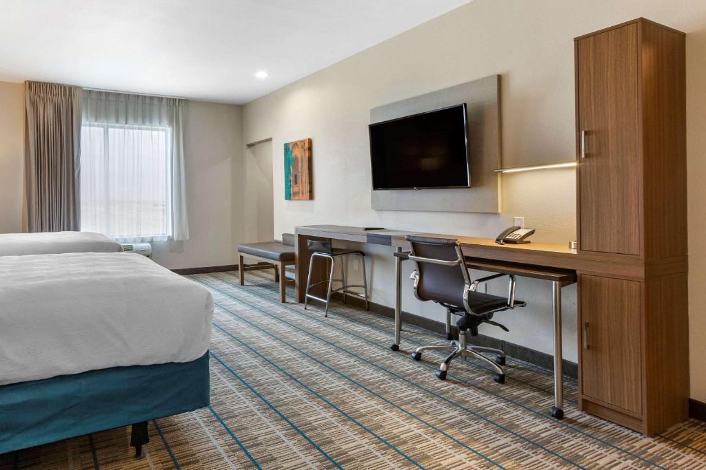 Hotel Furniture Image 6