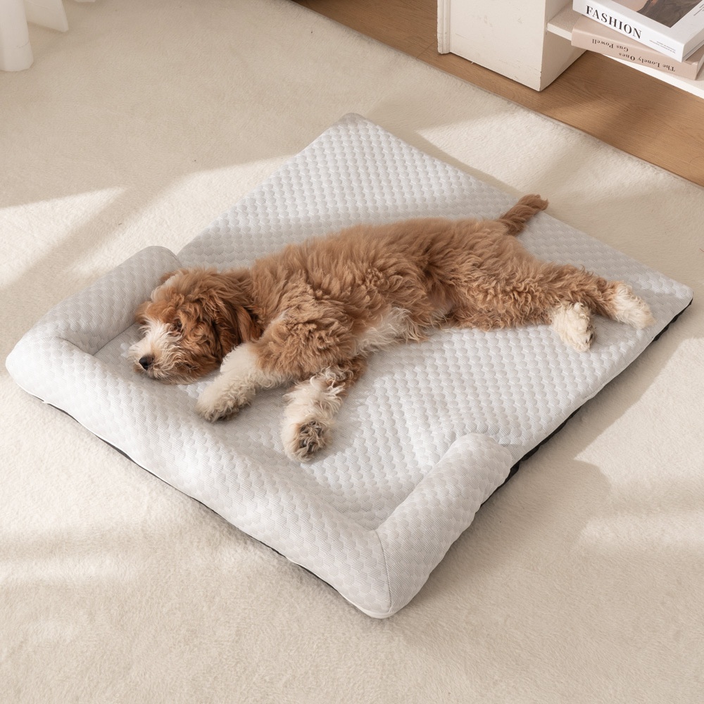 Summer Ice Sense Soft Dog Sleeping Mat All Seasons Detachable Washable Pet Sofa Bed for Cats and Dogs