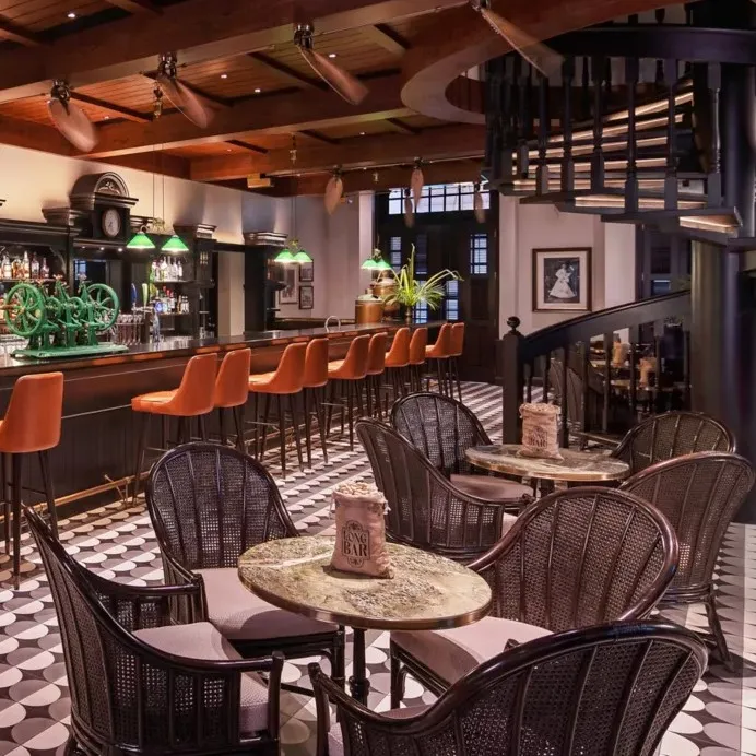 Sustainable Dining Furniture Set for Eco-Friendly Hotel Restaurants