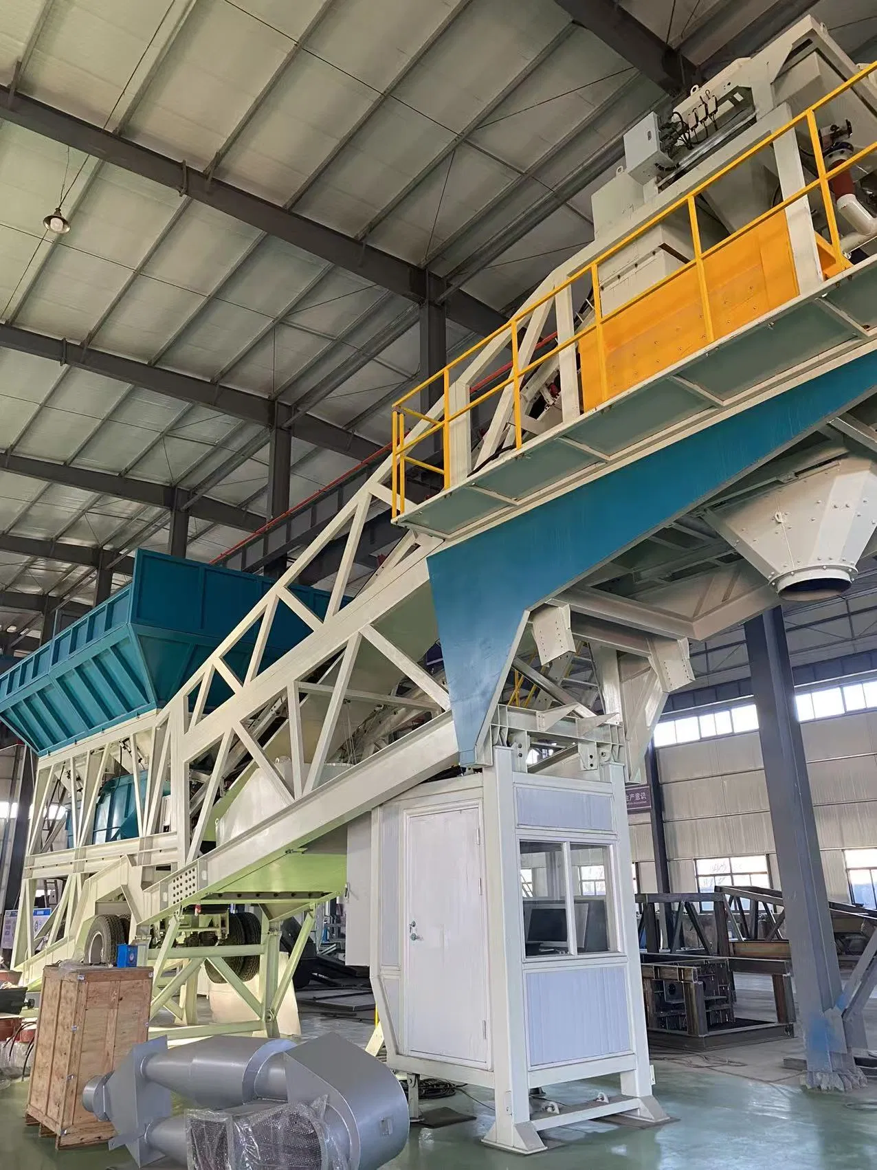Easy Transport Flexible Modular Design Mobile Portable Max 100m3/H Concrete Mixing Batching Plant