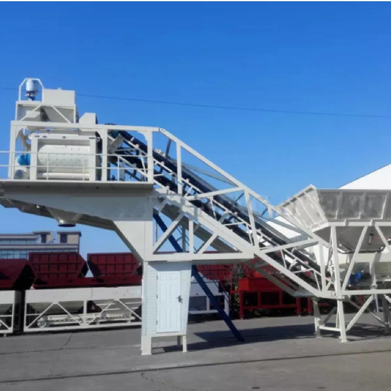 New Type 25-100m3/H Mobile Ready Mix Concrete Batch Plant Ready Mix