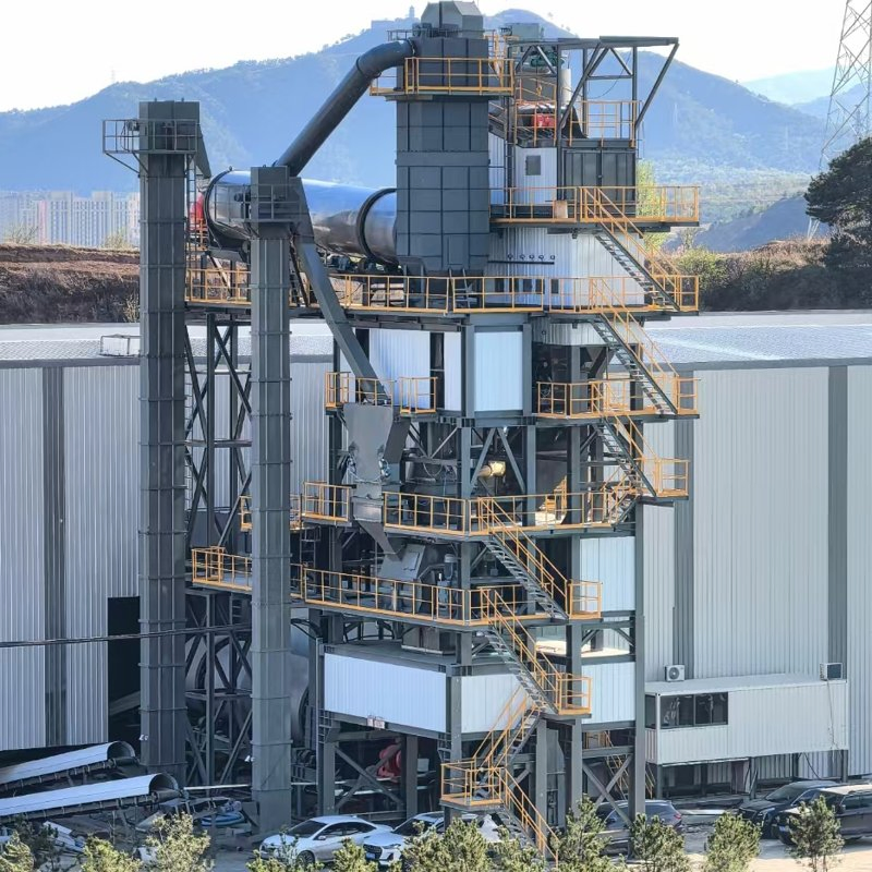 Small Portable Hot Mix Asphalt Plant Mobile Mixing Plant for Road Construction/Concrete Mixer/Cement Mixer/Construction Equipment/Concrete/Construction Machine