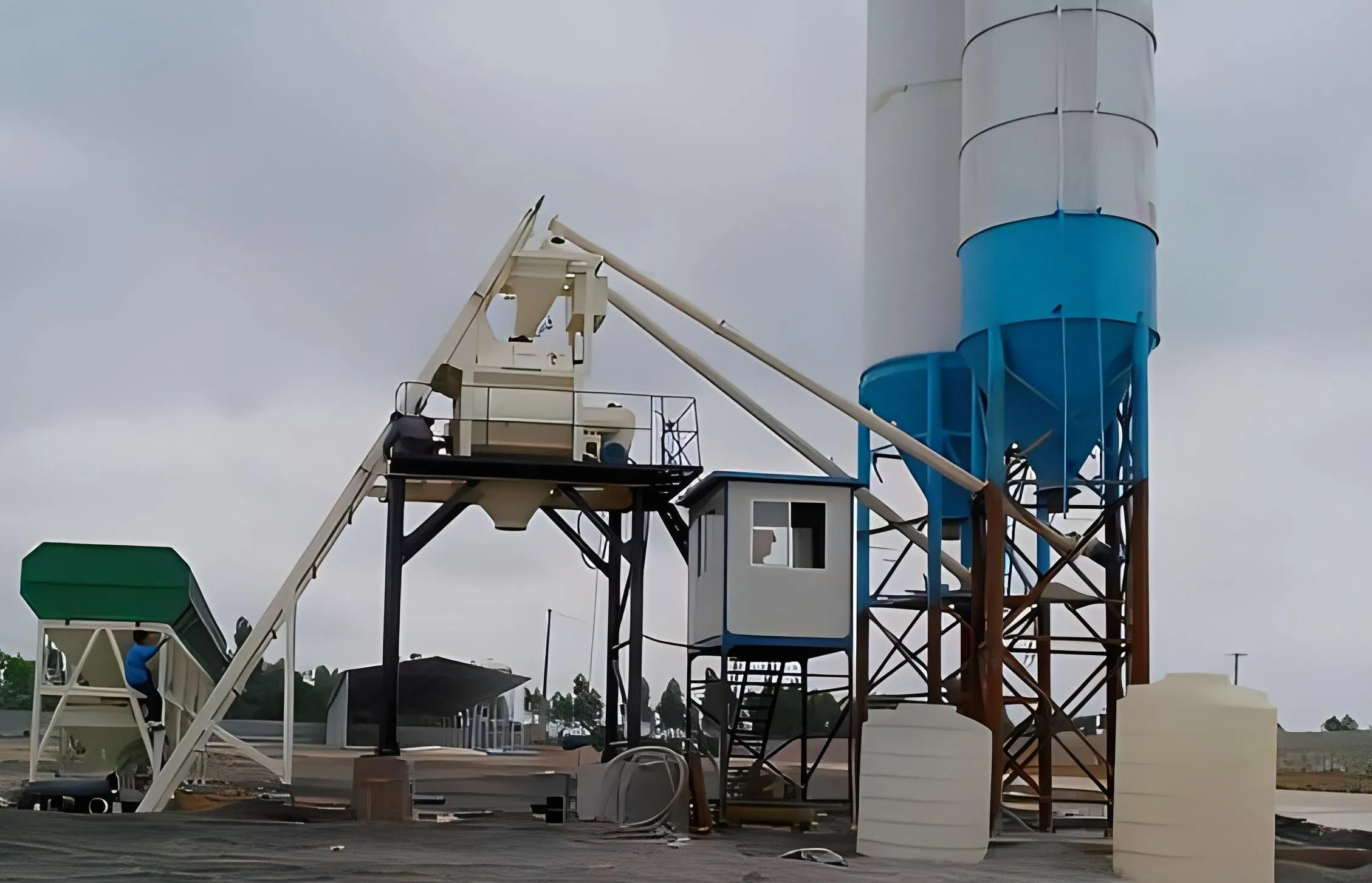 Hzs75 M3/H Compact Size Concrete Batching Plant: Space-Saving Solution for Sites
