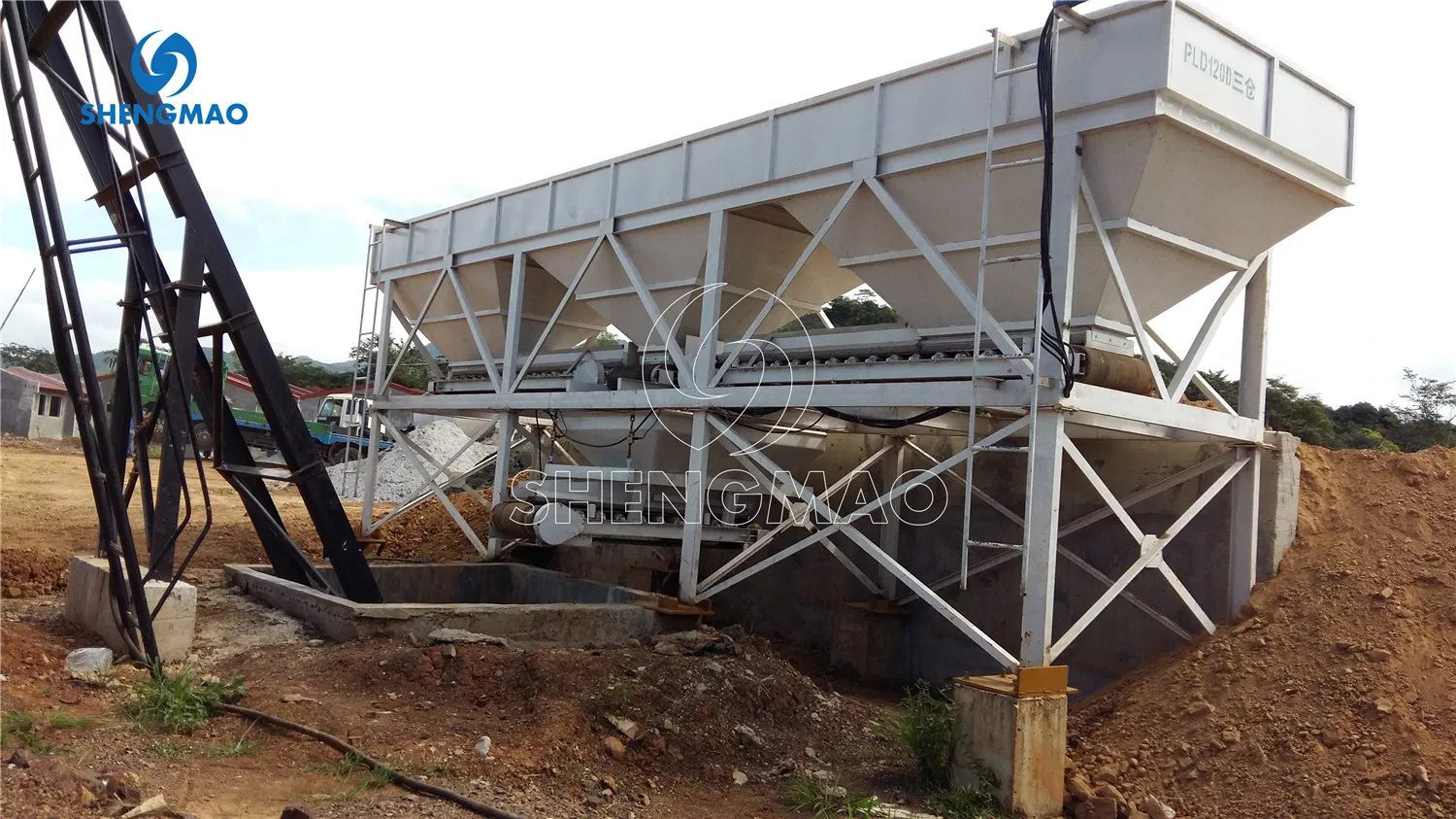 Hzs Stationary Concrete Batching Plant Beton Concrete Cement Fly Ash Mixing Plant for Construction Use