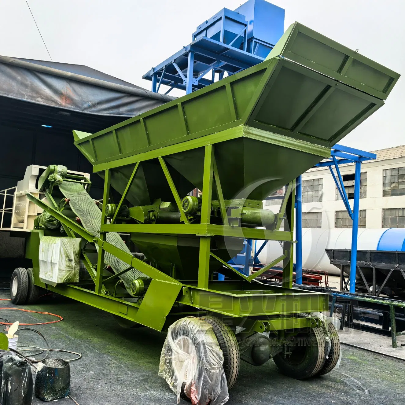 Mobile Ready Mix Mini Asphalt Concrete Mixing Mixer Batching Plant Yhzs25/35/50 M3/H for Rural Road Construction Tasks
