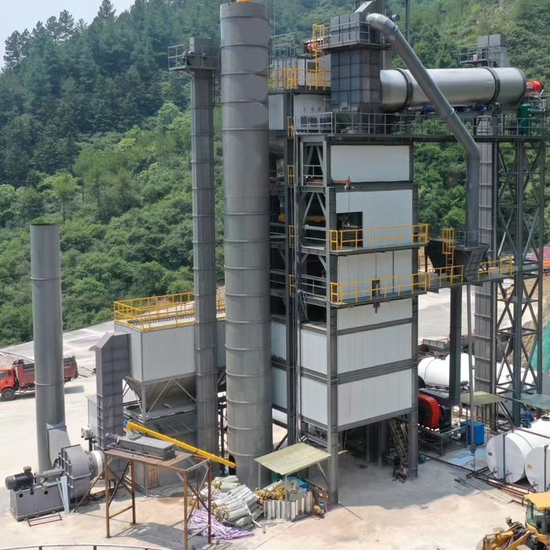 Small Portable Hot Mix Asphalt Plant Mobile Mixing Plant for Road Construction/Concrete Mixer/Cement Mixer/Construction Equipment/Concrete/Construction Machine