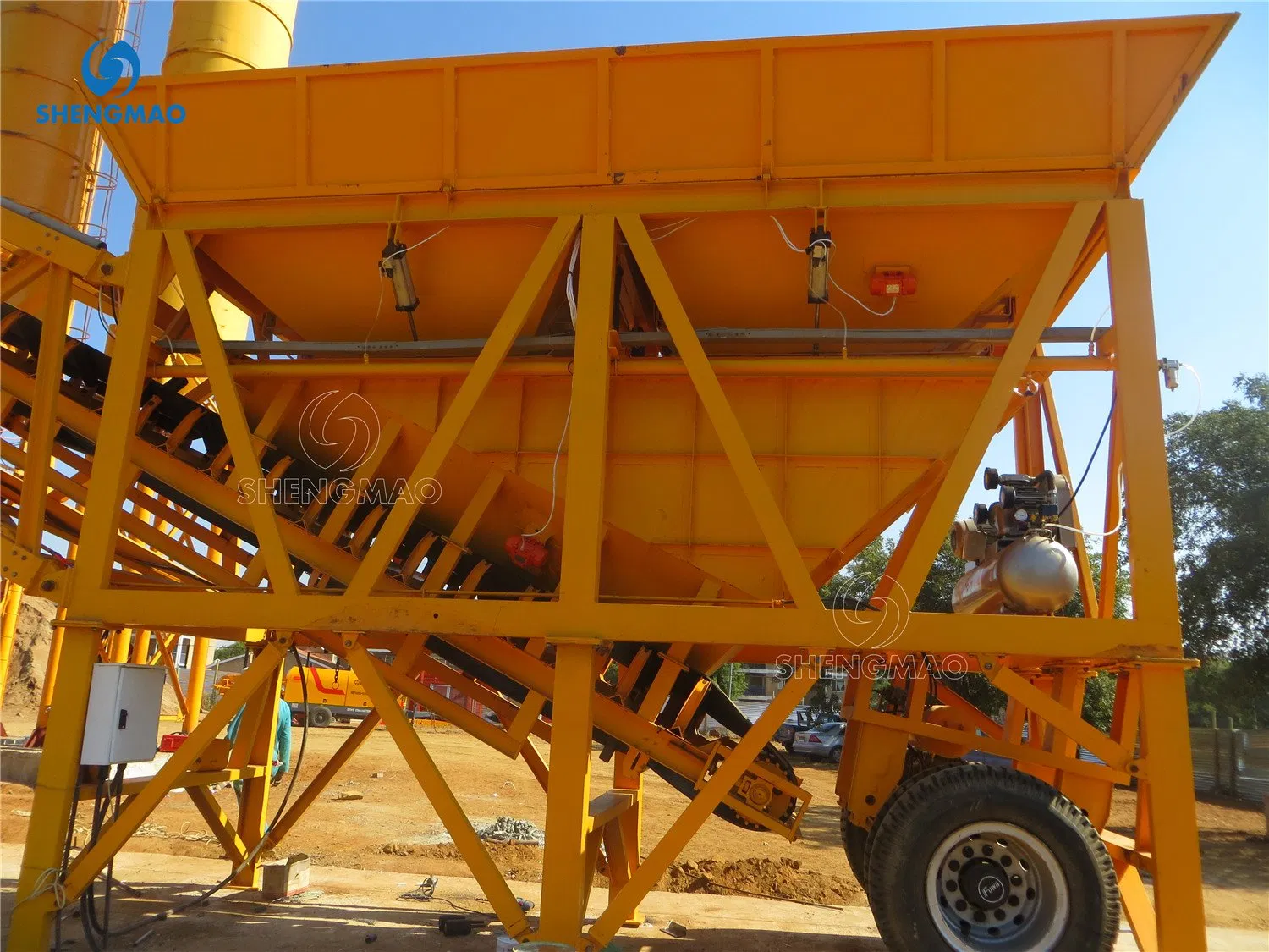 Yhzm30 30m3 Per Hour Mobile Concrete Mixing Plant with Twin Shaft Mixer