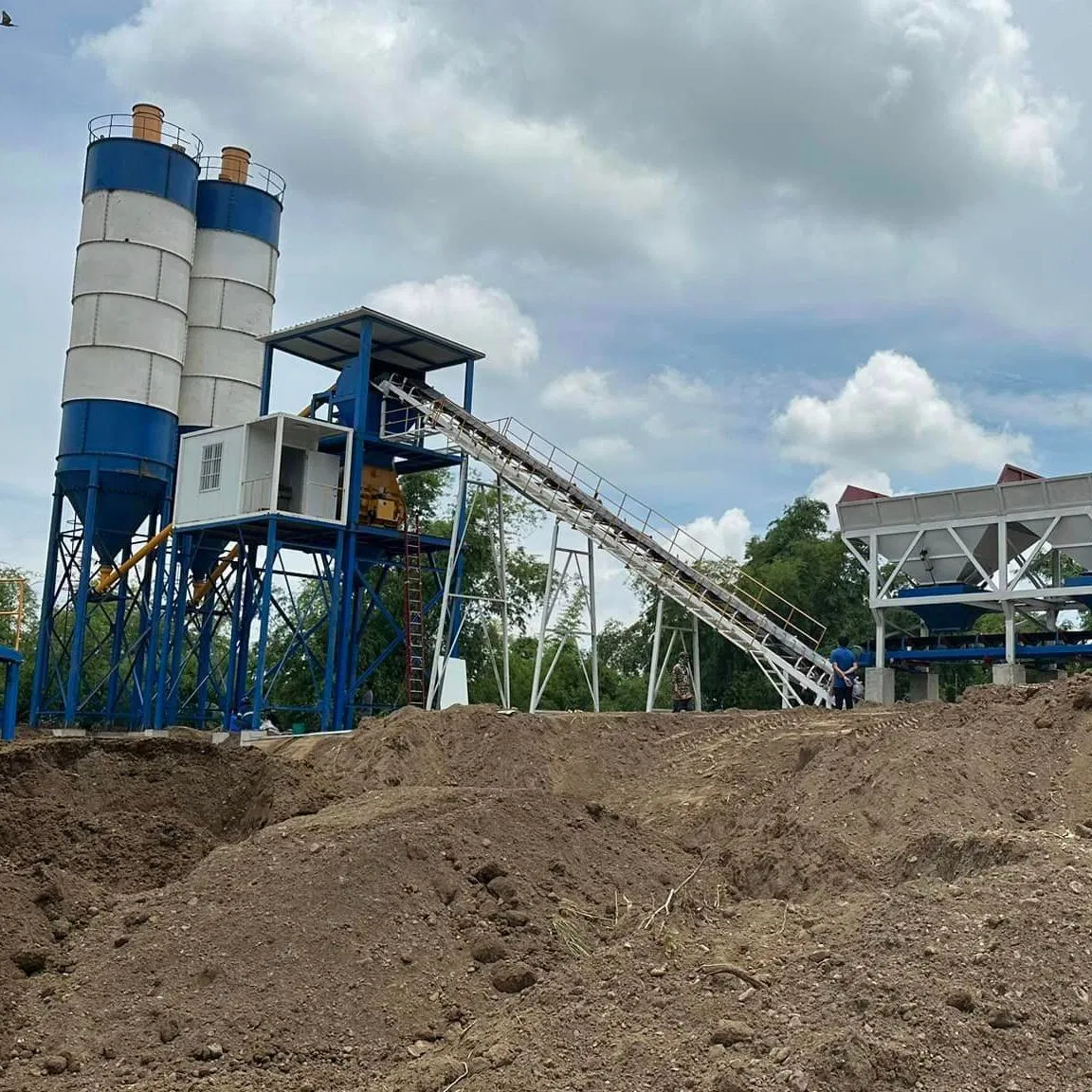 90m3/H Modular Concrete Batching Mixing Plant with 1.5m3 Per Batch Mixer